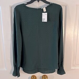 NWT H&M Long-Sleeve Dark Green Textured Pullover Blouse. Size 8